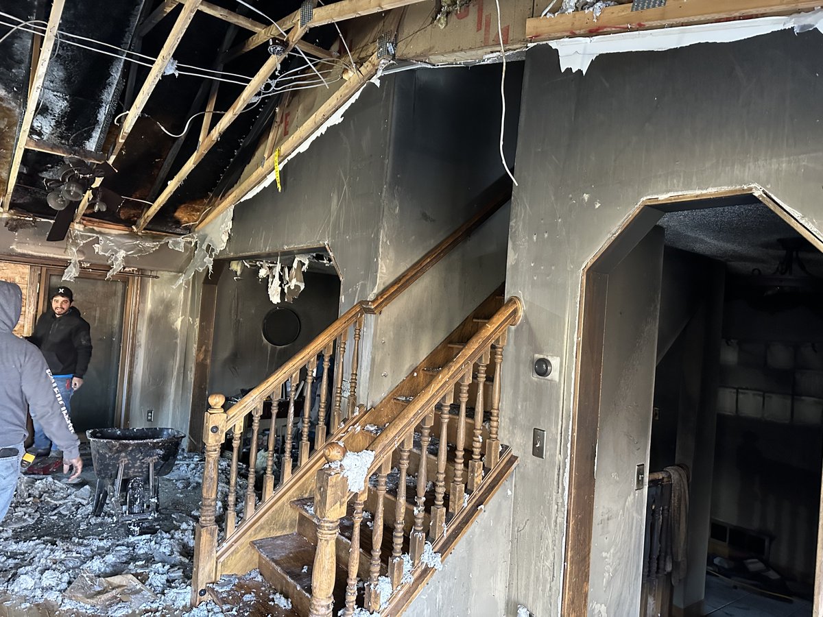 MnDPS_DPS's tweet image. After losing everything in a house fire, one family is warning others about the dangers of lithium-ion batteries. Read more in our blog ahead of Fire Prevention Week: dps.mn.gov/news/sfm/fire-…