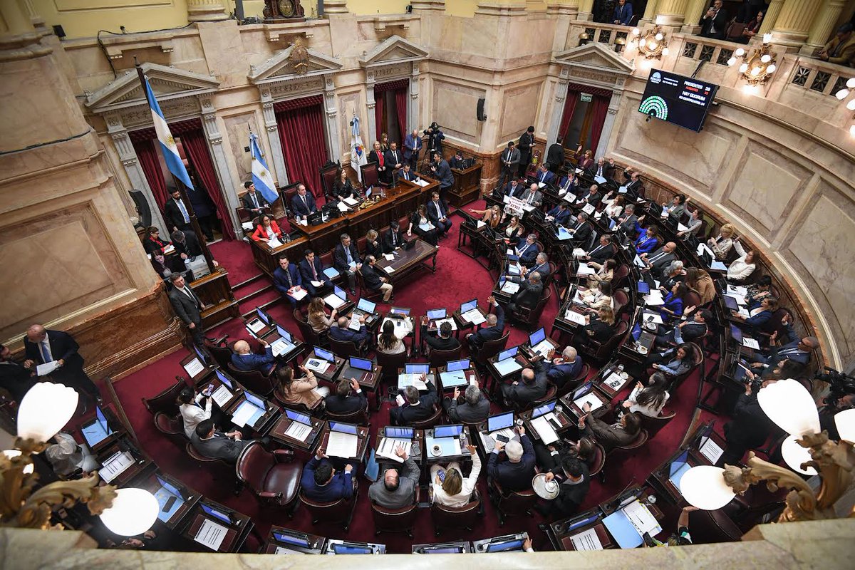 sandram_tuc's tweet image. RECHAZAMOS LOS VETOS DE MILEI AL GARRAHAN Y LAS UNIVERSIDADES ✌️

En sesión del @SenadoArgentina, y con amplias mayorías, insistimos con la sanción de la emergencia sanitaria y el financiamiento de la educación universitaria con la recomposición del salario docente.