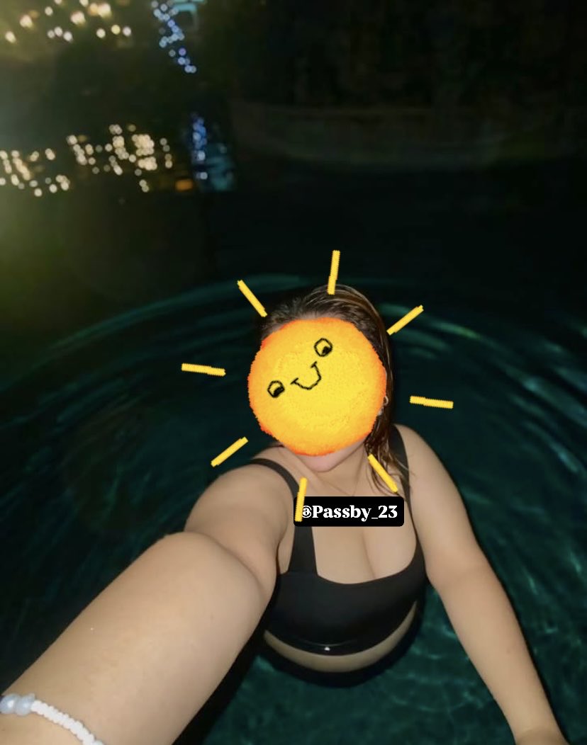mantep_23's tweet photo. Night Swim emng asik sih 🤪 https://t.co/HnATRcP82l