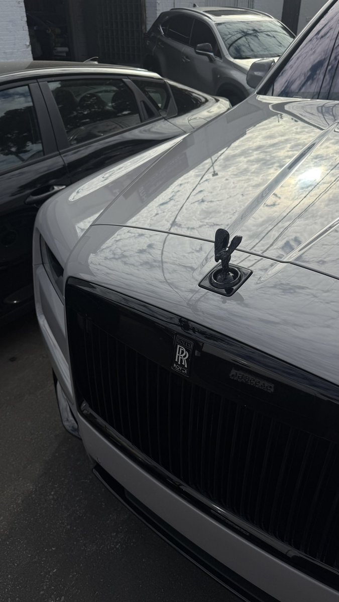 wow i found a trader who bought a rolls royce from trading profits and not course profits!

i like the spec 🥸 <a href="/JGMtrading/">JGM</a>