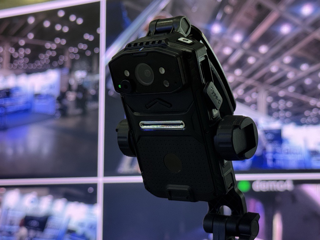 アストロデザイン tweet media