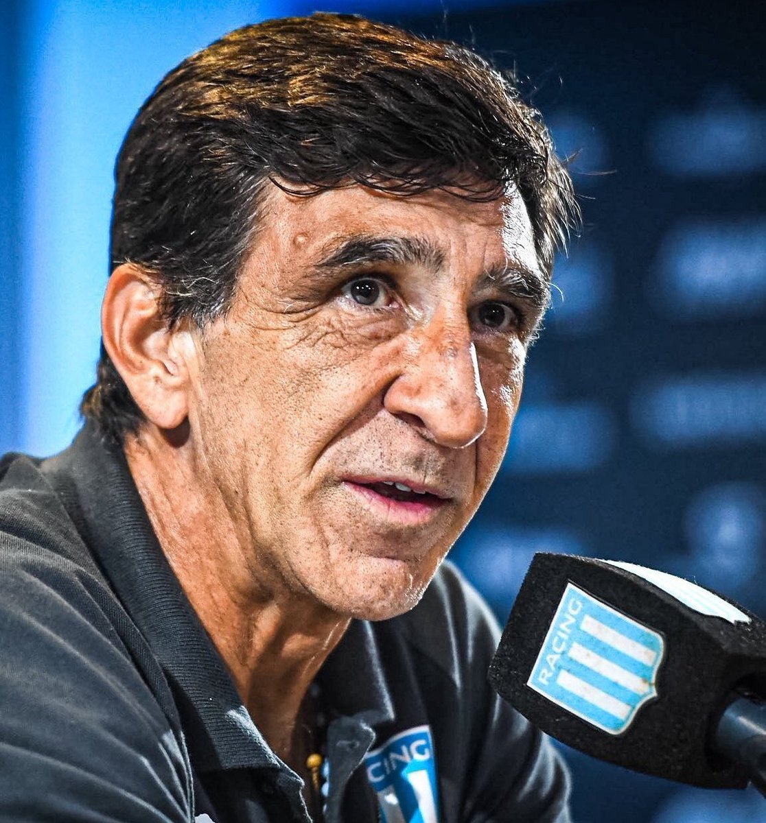 frabigol's tweet photo. Y mucho ojo con este tío que en menos de dos meses puede ganar la Libertadores, la Copa Argentina y el torneo local con Racing. https://t.co/JXJWqx7TBJ