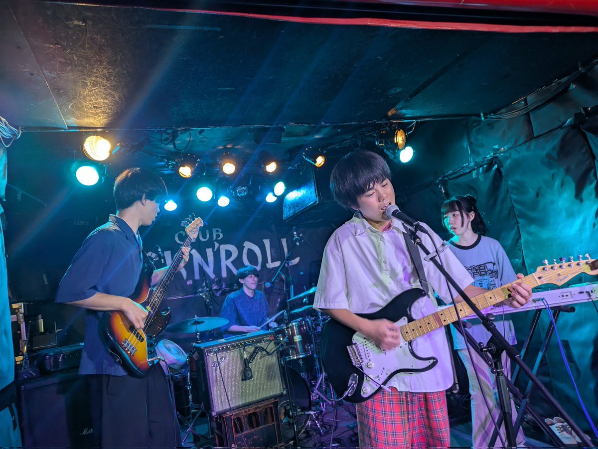 rito_sessions's tweet photo. 🏊【ライブ情報】🏊

2025.10.13(月祝) 
@ 新栄CLUB ROCK’N’ROLL

『PLAYLIST 032 “DUMMYKID Q&amp;D TOUR”』

open17:30/start 18:00
ADV¥2,500/DOOR¥3,000

DUMMYKID
Vivi La’vance
ナポリタン・デイ・ドリーム
セッションズ

https://t.co/BHHzWZsdDI

バンド編成で出演します！ https://t.co/hbxNDN5UGM