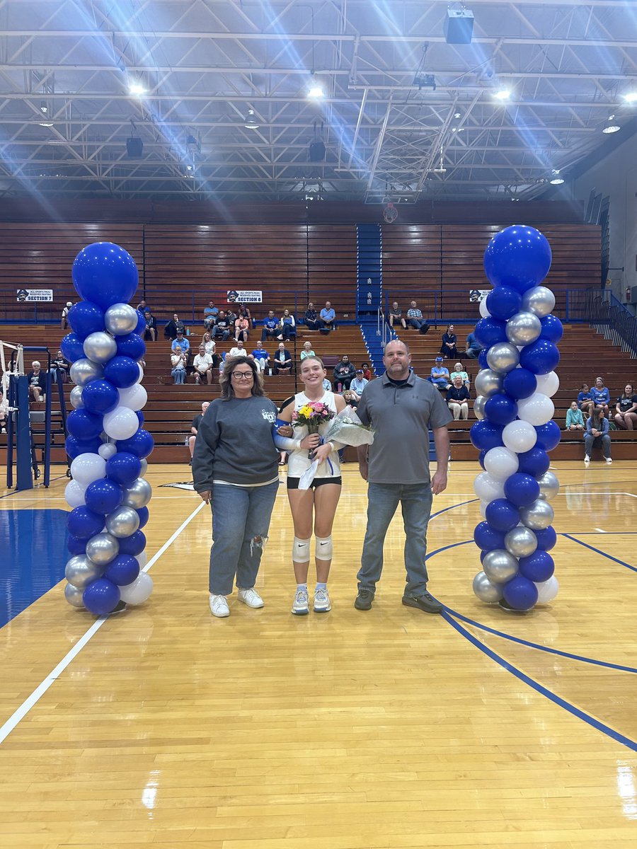 GCHS Volleyball tweet media