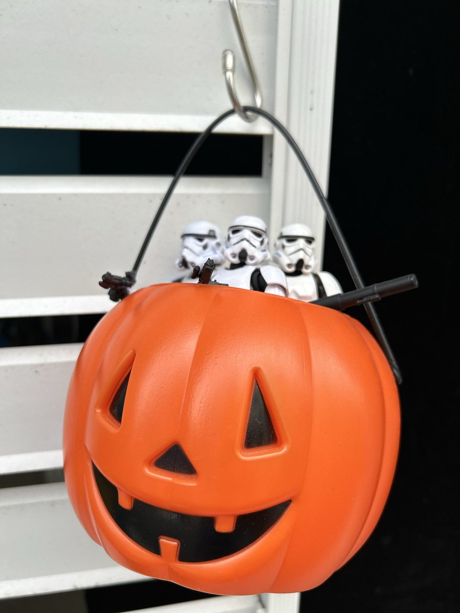 【営業時間のお知らせ】
10月に入り世田谷エーダンハロウィン🎃の準備が始まります！先着50名様 商品x3本ありのパレード開催します♪ イベント後にはカフェで打ち上げパーティー

passmarket.yahoo.co.jp/event/show/det…

#ハロウィン　#仮装　#コスプレ