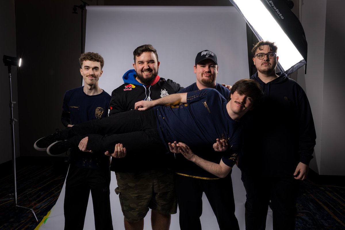 Aleks Barcode tweet media