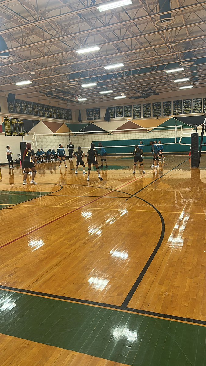 jgaines34's tweet image. 🏐 Middle School Volleyball tonight!
Twin Creeks MS takes on Springwoods Village MS. Good luck to both teams! @TwinCreeksMS1 @SWVillageMiddle @SVMS_Athletics1 @SpringISDAthl @SpringISD