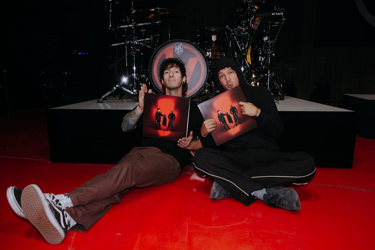 Twenty One Pilots Streaming tweet media