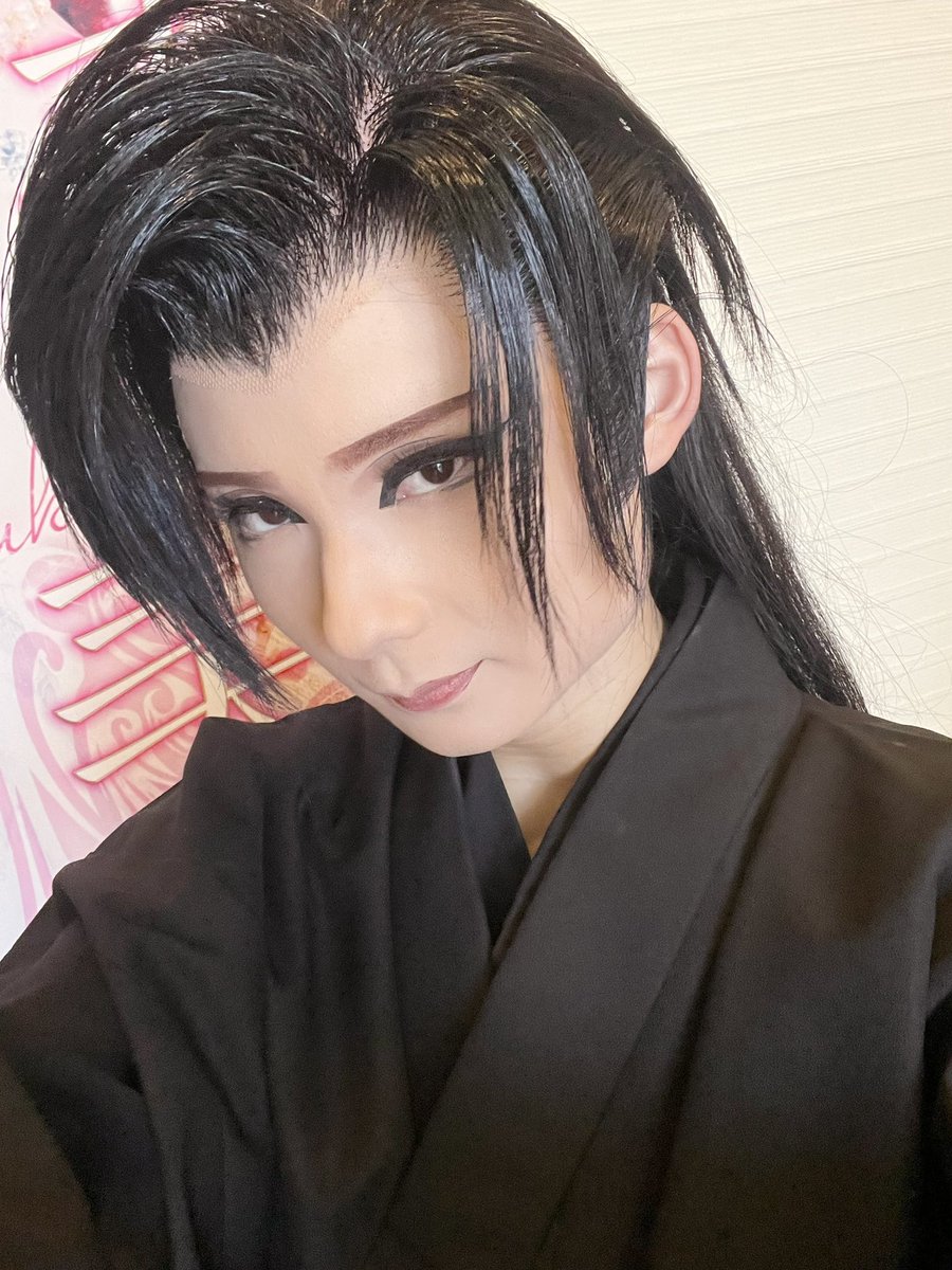 yyv_w2's tweet photo. 10.02 特別公演 https://t.co/DplaNZJiGa