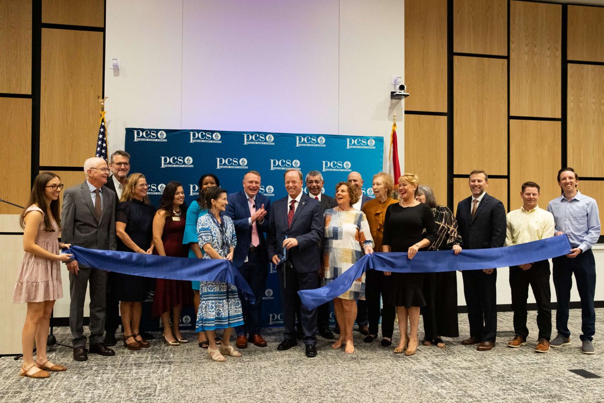 my_pcs's tweet image. The Dr. Michael A. Grego Leadership Institute is officially open! 🎉 Designed by Rowe Architects and built by Skanska, this space will inspire future leaders. We celebrated with Dr. Grego’s family, board members, district leaders &amp;amp; amazing student performances. 🎓✨ #PCSProud