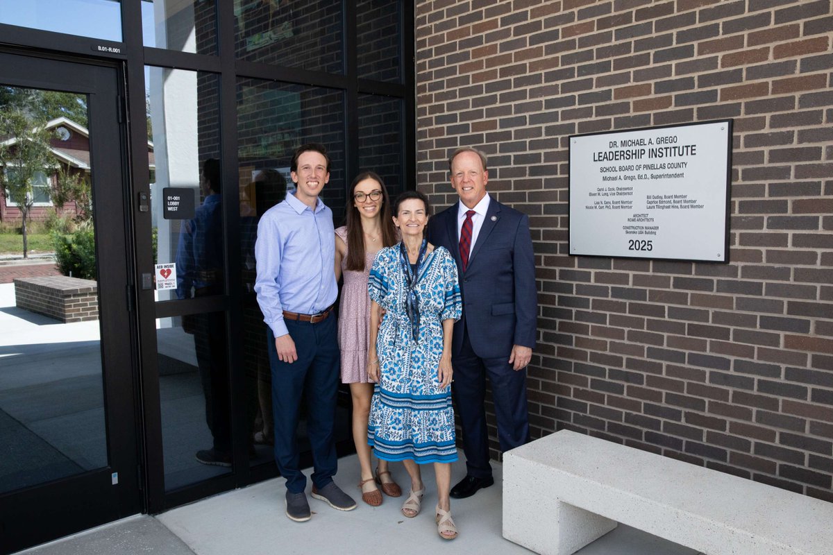 my_pcs's tweet image. The Dr. Michael A. Grego Leadership Institute is officially open! 🎉 Designed by Rowe Architects and built by Skanska, this space will inspire future leaders. We celebrated with Dr. Grego’s family, board members, district leaders &amp;amp; amazing student performances. 🎓✨ #PCSProud