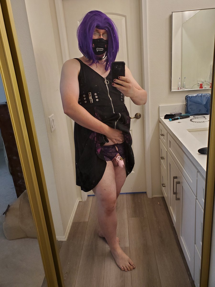 sometimesNiki2's tweet photo. Locktober 2025 day 2
#locktober #cd #crossdressing #feminization #sissyslut #clitty #chastity #sissy #femboy #chastitycage #sissygirl #locked #fetish #feminization https://t.co/8BtmhiQjOb