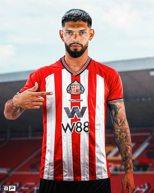 Samiestt tweet media