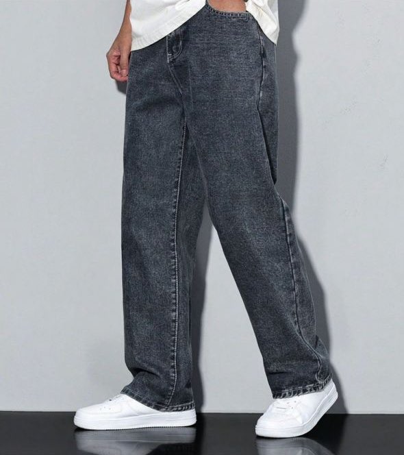dickoAhmadou8's tweet photo. Salam Sum gars Yii les pantalons c’est encore disponible maximum de RT 🙏🏾 🏷️ 10k https://t.co/wIShEiLLQR