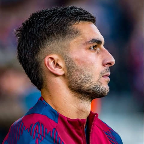 pEtErfC tweet media