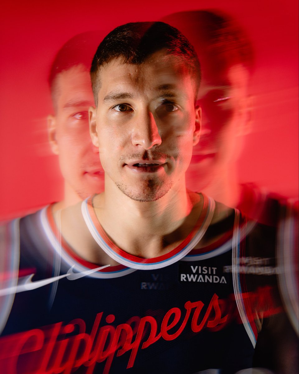 LAClippers's tweet photo. 🫨🫨🫨 https://t.co/HayAb15LHC