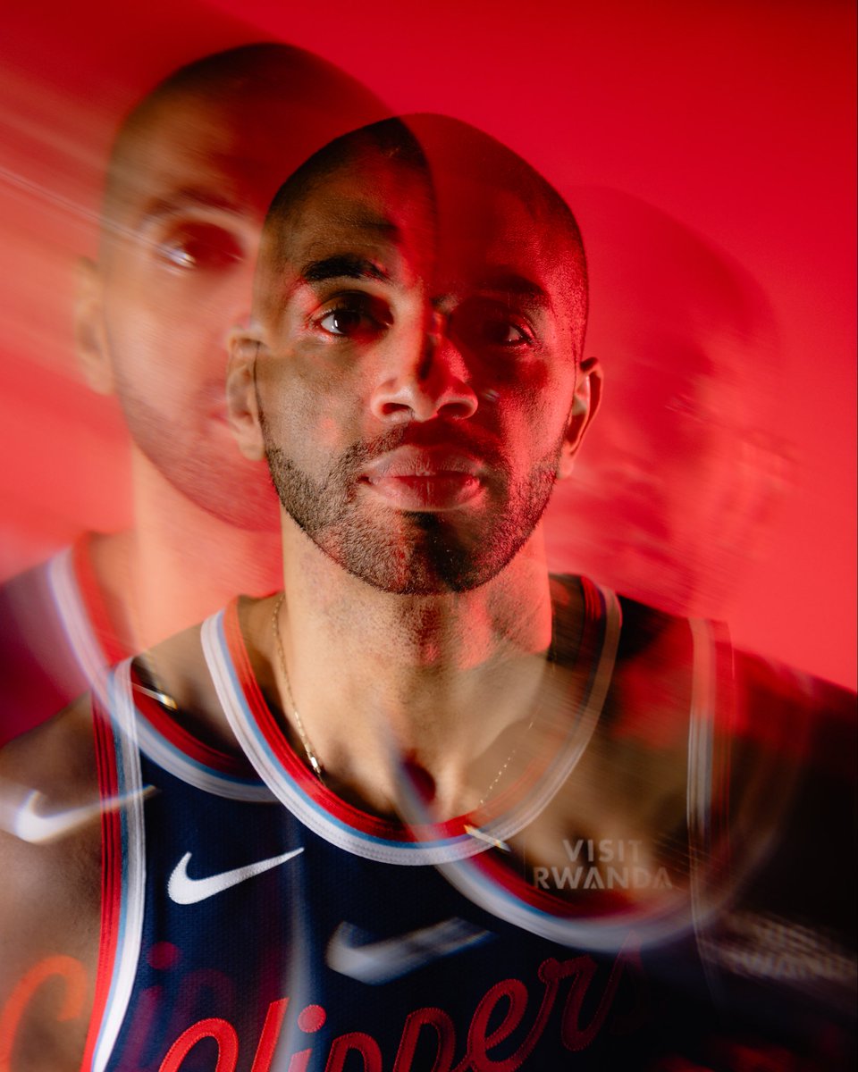 LAClippers's tweet photo. 🫨🫨🫨 https://t.co/HayAb15LHC