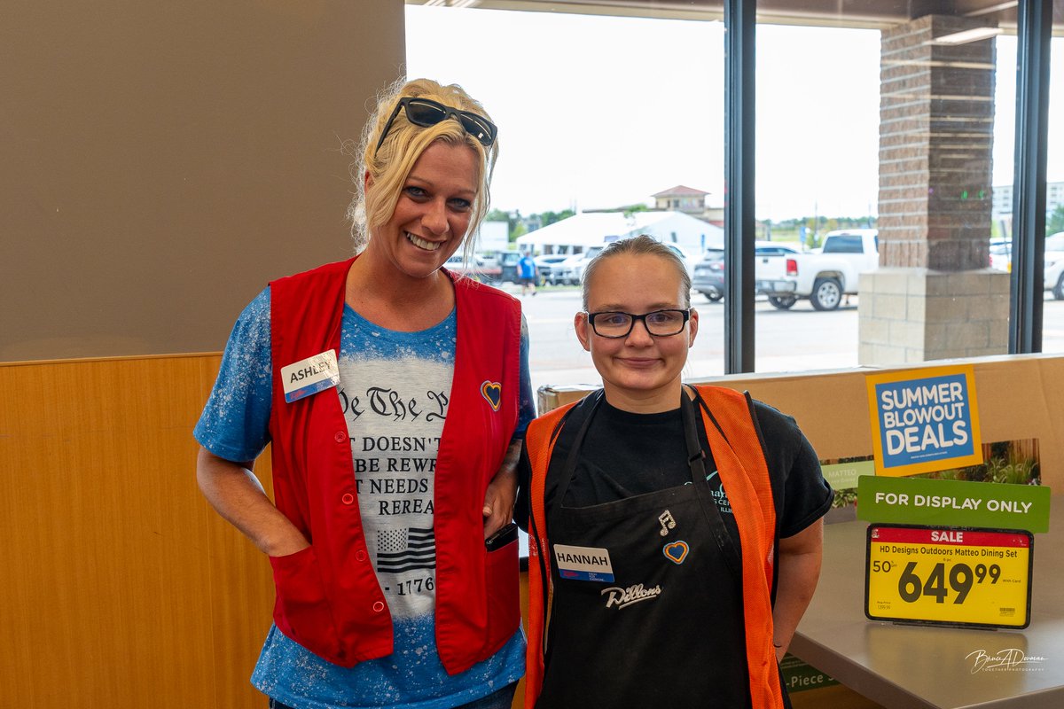 StarkeyInc's tweet image. Meet Hannah!  With the support of Starkey&apos;s community employment specialists, she developed great work habits and is celebrating TWO YEARS today working as a courtesy clerk at Dillons.  This shows that when people get the right supports, they shine! 🌟#InclusionAtWork