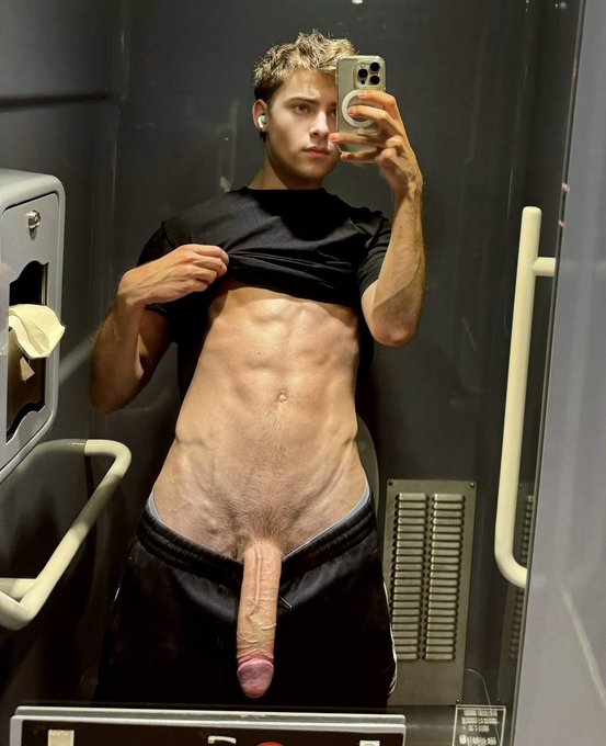 JConnor777's tweet photo. Chudai 🍆 https://t.co/kFaCDq2q0x