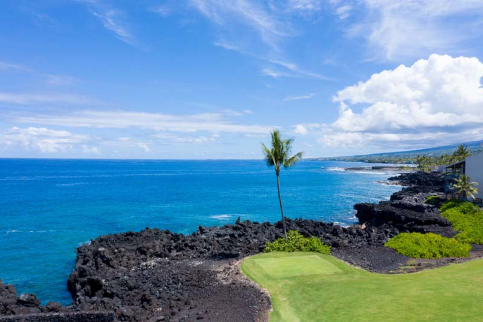 Burritoexp's tweet photo. LFG golfers and BE homies…….playing⛳️tomorrow👌🏽Looking for one WINNER. Hat, ball marker, $25 BURRITO EXPRESS gift card and logo ball up for grabs💯@Burritoexp is a 9, @CrewMarin_6 is 10 and Mark is a 0. Who wins and what’s the net score? Gotta reply and retweet👊🏽 https://t.co/zwc0VzU99k
