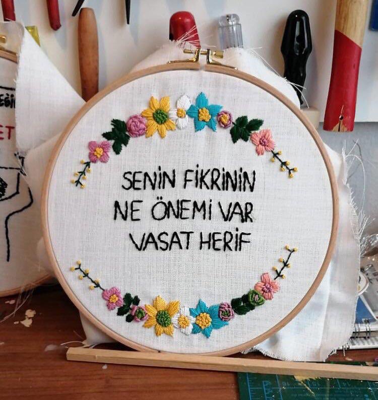 .

Bazı insanlara şöyle demek isteyen çok insan vardır sanırım. 

⬇️⬇️

"Senin fikrinin ne önemi var vasat herif."

.