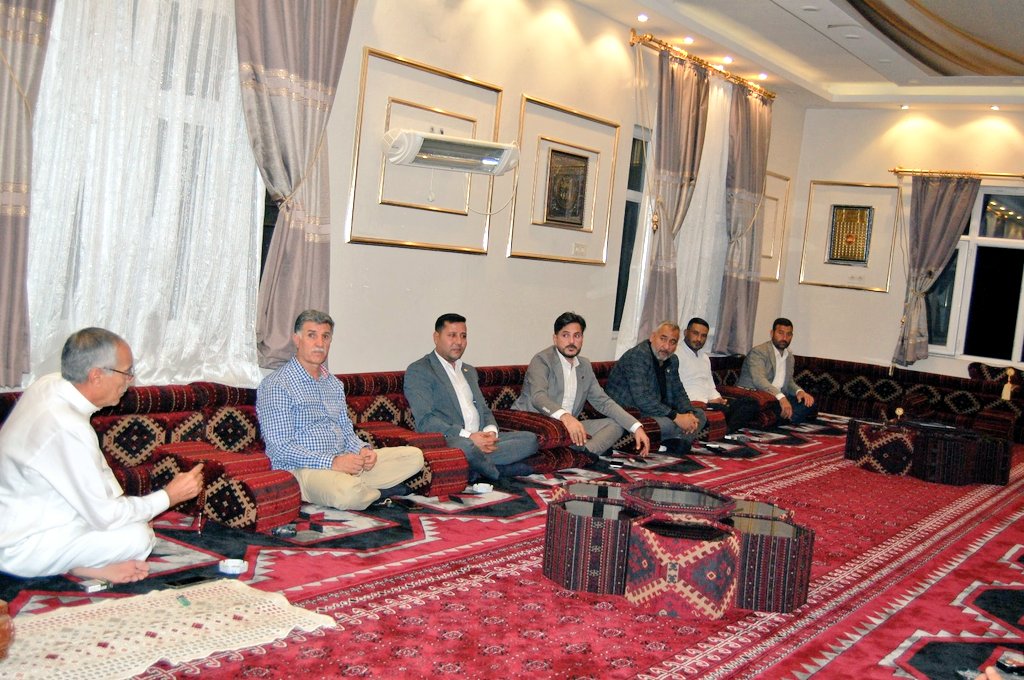 İlçe başkanımız <a href="/rpibrahimkilic/">İbrahim kılıç</a> bey’in öncülüğünde ilçe yönetim kurulu üyelerimiz ile beraber,

Keçi Kıran mahalle başkanımız Halil ÇİFTÇİ bey ve selman mahalle başkanımız Ahmet YILDI bey'in evlerinde ziyaret ettik.

Birlik ve beraberliğimizin daim olmasını diliyoruz. 👍🏻