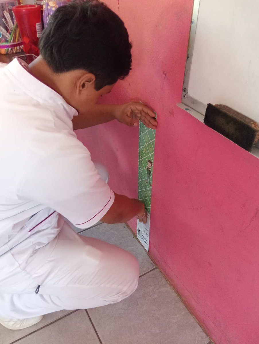 CECyTEAtlapexco's tweet image. #EnfermeríaProgramaNacionalViveSaludable
👩‍⚕️👨‍⚕️ Alumnos de Enfermería General - 5to. Semestre presentes en el arranque del programa nacional &quot;Vive Saludable, Vive Feliz&quot; 💚

👏 ¡Felicidades por su compromiso y vocación de servicio!

#SomosUnEquipoTransformandoElFuturo