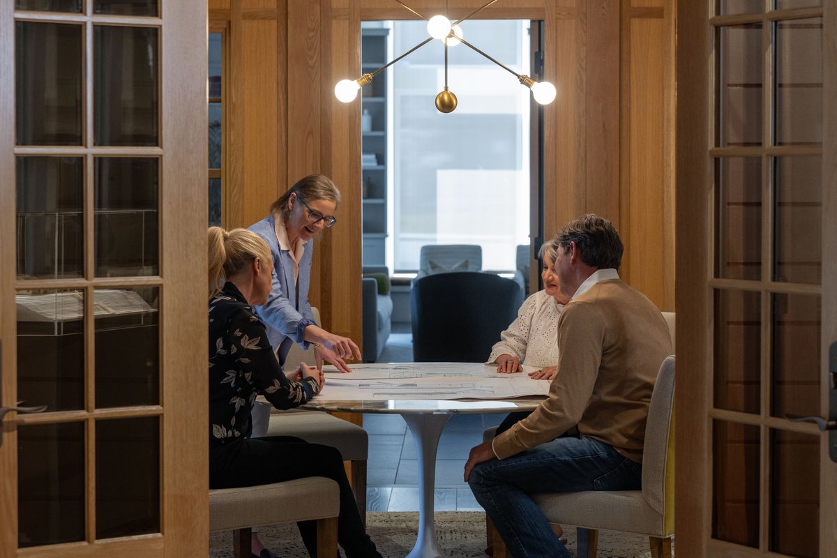 MountainWestWD's tweet image. Design starts here. Careful planning, thoughtful discussion, and precision in every line and angle. Our designers are here to turn your house, into a home. Call us today!

#MarvinWindows #ElevatedDesign #BetterByDesign #HomeInspiration #ModernLiving #MountainWestWindowsAndDoors