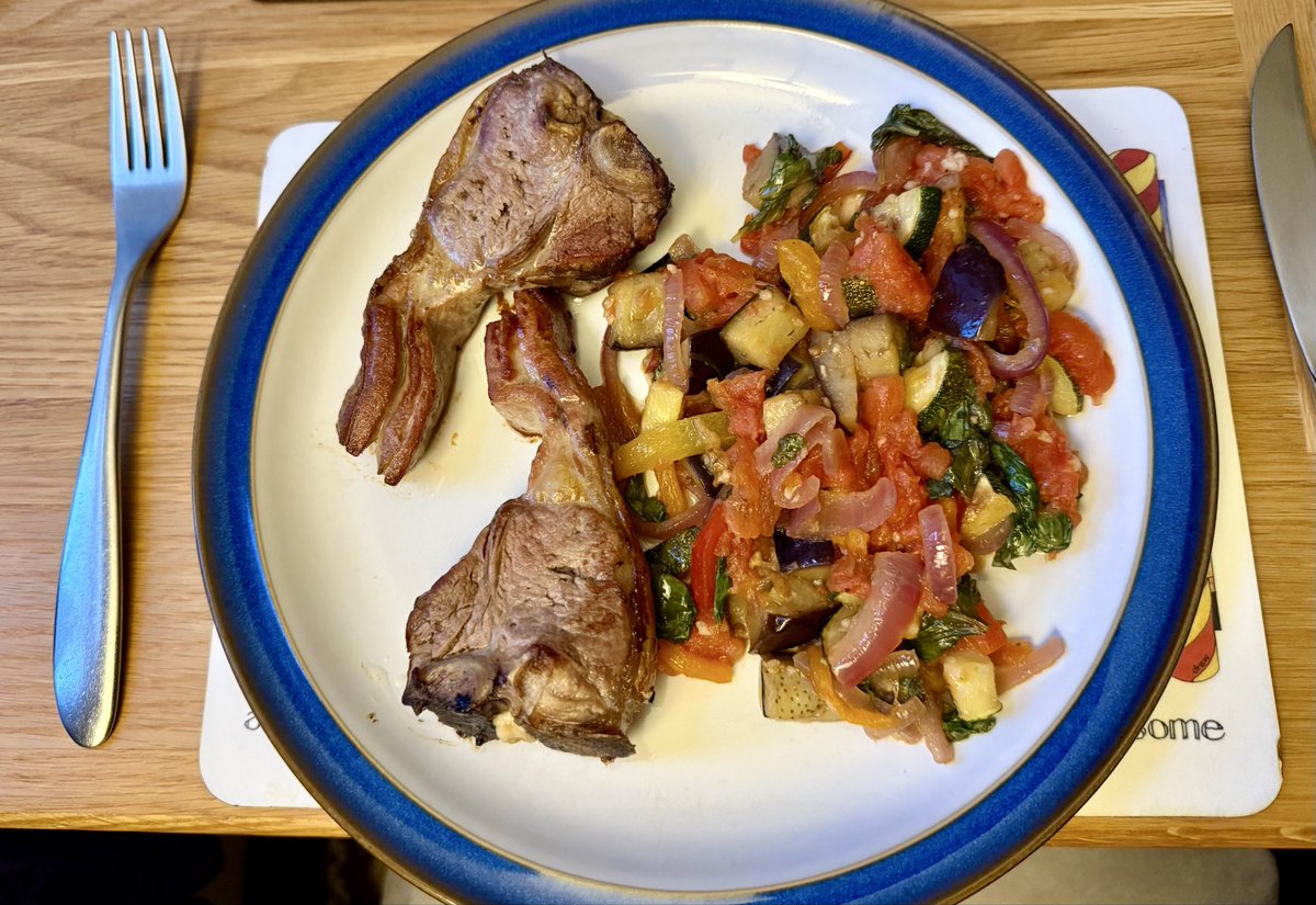 happyhillers's tweet image. Warning ⚠️ #dinner Tonight we had #cookedfromscratch #ratatouille and #lambchops bought from the Jurassic Coast Farm Shop @JURASSICMEATS they were delicious 😋 as was my ratatouille. I would absolutely recommend this farm shop if you’re in the area. If not they do deliver 👍🏼