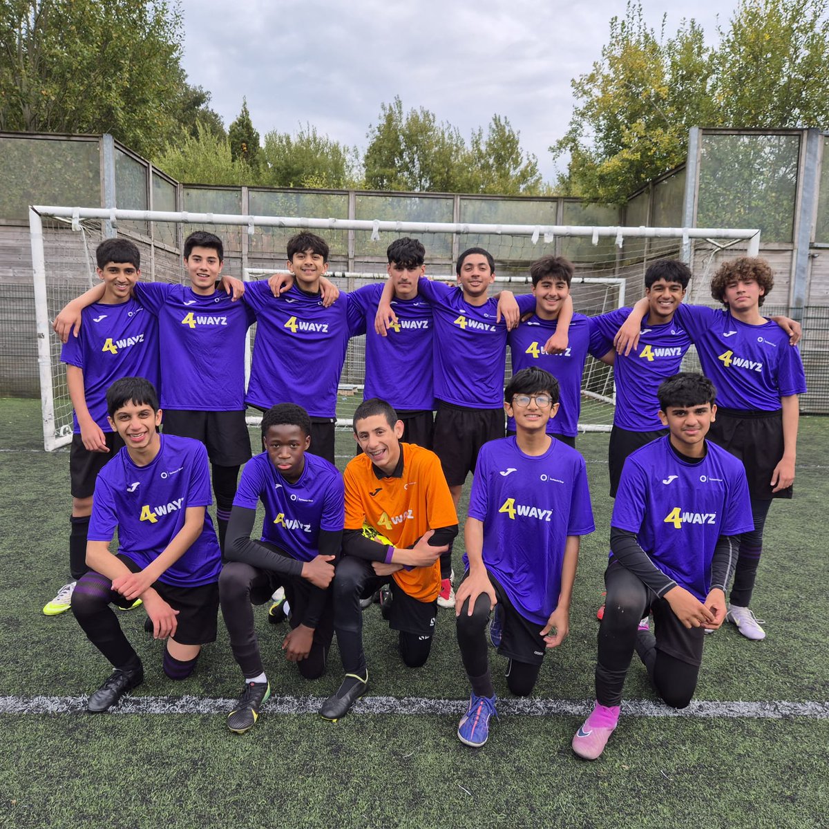 Well done to the Y10 Football Team who showed excellent team work and resilience, winning their opening game vs DACA in the Blackburn Rovers Community Trust Football League. Thanks to our sponsors for their support. 
#Teamwork #Ambition #TeamTIBHS
#WeAreStar