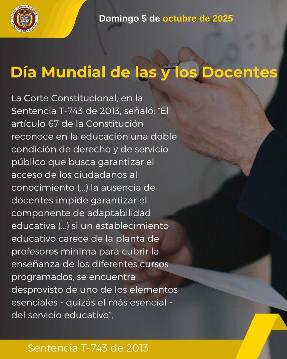 #LaCorteConmemora | Esta conmemoración busca reconocer el papel fundamental de las y los docentes en la sociedad, así como reflexionar sobre cómo se pueden mejorar sus condiciones.
Consulte sentencias sobre este y otros temas en el buscador de Relatoría: corteconstitucional.gov.co/relatoria/busc…