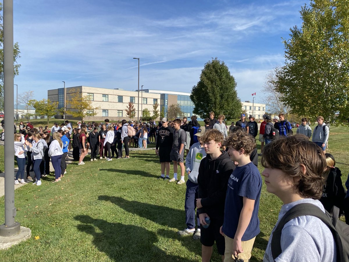 A wonderful day today at Wellington Heights for our Terry Fox Run and Heights Showdown!