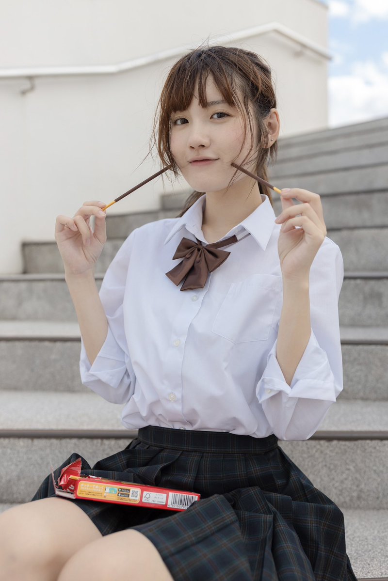 ゆーり撮影会　名古屋港

「Pockyで笑顔になれる」🩷

Model:ゆーり　

EOS R
EF35 F1.4L Ⅱ

<a href="/y_u_ur_i/">ゆーり</a> 

#NOA撮影会  
<a href="/390photo/">NOA撮影会</a>