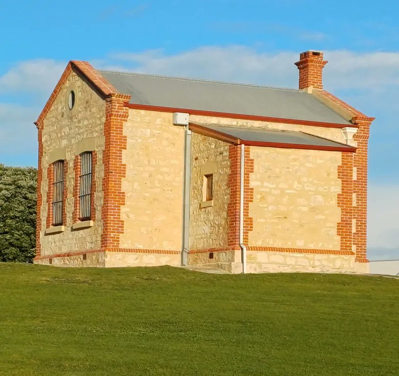 thefootyalmanac's tweet photo. Robe on the Limestone Coast of SA is a beautiful place to visit according to Ian Wilson.
https://t.co/wIZsyCvyn8
@thefootyalmanac #IanWilson #RobeSA #LimestoneCoast https://t.co/nq5DvwS51X