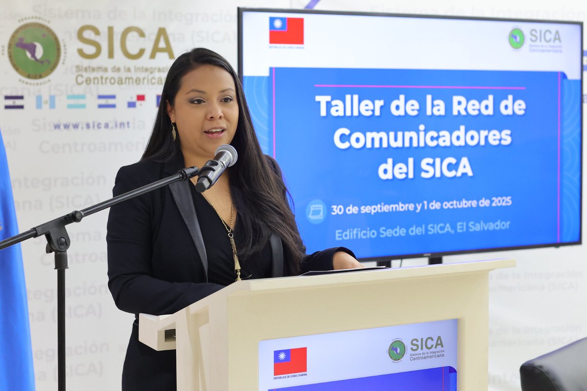 sg_sica's tweet photo. 🤝 Junto con la Red de Comunicadores del #SICA, realizamos una jornada de trabajo colaborativo, con el objetivo de  fortalecer capacidades e intercambio de experiencias con el fin de transmitir de forma estratégica los beneficios y logros  de la #IntegraciónRegional.

Este encuentro permitió alinear esfuerzos para construir estrategias conjuntas que contribuyan a visibilizar los impactos positivos de las iniciativas regionales impulsadas desde la institucionalidad del Sistema, en beneficio de nuestra población.

Este espacio de intercambio de experiencias y buenas prácticas fue apoyado por la República de China (Taiwán), en el marco del proyecto de Fortalecimiento de la Secretaría General del SICA, como ente coordinador del Sistema.

#SociosEstratégicos #IntegraciónRegional #InstanciasSICA