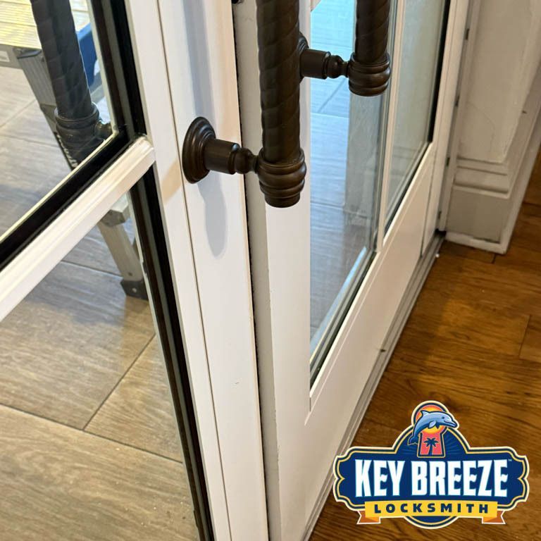 ALocksmithSWFL's tweet photo. ⛳️🌴 The fairways are calling! Naples is starting to fill up again as our snowbirds head south for a season of sunshine, golf, and coastal living.

Our Key Breeze team has been busy getting the locks and security systems serviced at some of Naples’ top country clubs and golf clubs—making sure every clubhouse and locker room is ready for a smooth (and secure!) season. 🐬🔐

Whether you’re teeing off at sunrise or winding down with a sunset cocktail, you can relax knowing the details are locked in.

#KeyBreezeLocksmith #NaplesLiving #SnowbirdSeason #CountryClubLife #EasyBreezySecure