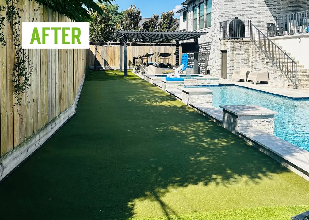 Join Our Refresh Program!

Are you looking to get your turf spruced up for the upcoming holidays? We can help! With our refresh program, we will come to your home to clean and refresh your artificial grass lawn, dog run, and/or putting green!
