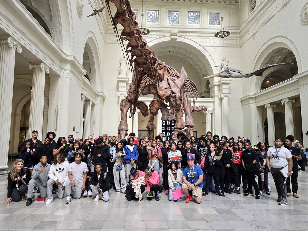 MrV_history's tweet photo. Museum experts in the making! @RichTownshipHS MYP students are at the Field Museum today, studying exhibit design for their summative: constructing their *own* ancient civilization exhibit. Mummies &amp; pottery were just the start! 🏺🌍🔍

#MYP #iblearner #richinstudentsuccess https://t.co/kHEPGMeb34