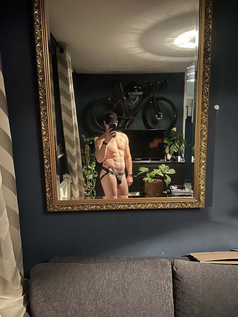 SJMHalt's tweet photo. Jocktober 2nd https://t.co/tqH8EYIjzG