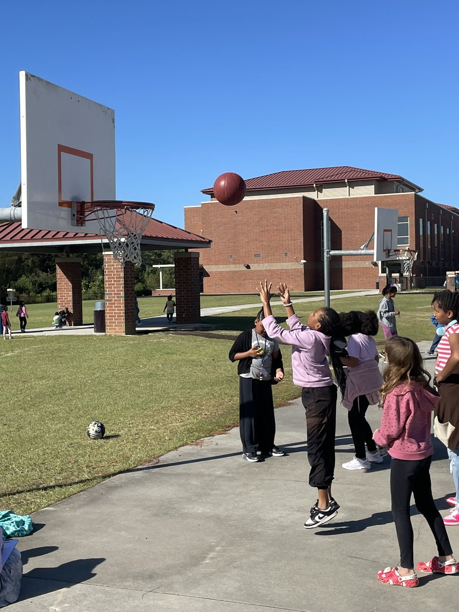 Fractions and basketball! Let’s go! Fun engaged learning outside <a href="/CatawbaTrail/">Catawba Trail Colts</a> <a href="/RichlandTwo/">Richland School District Two</a>