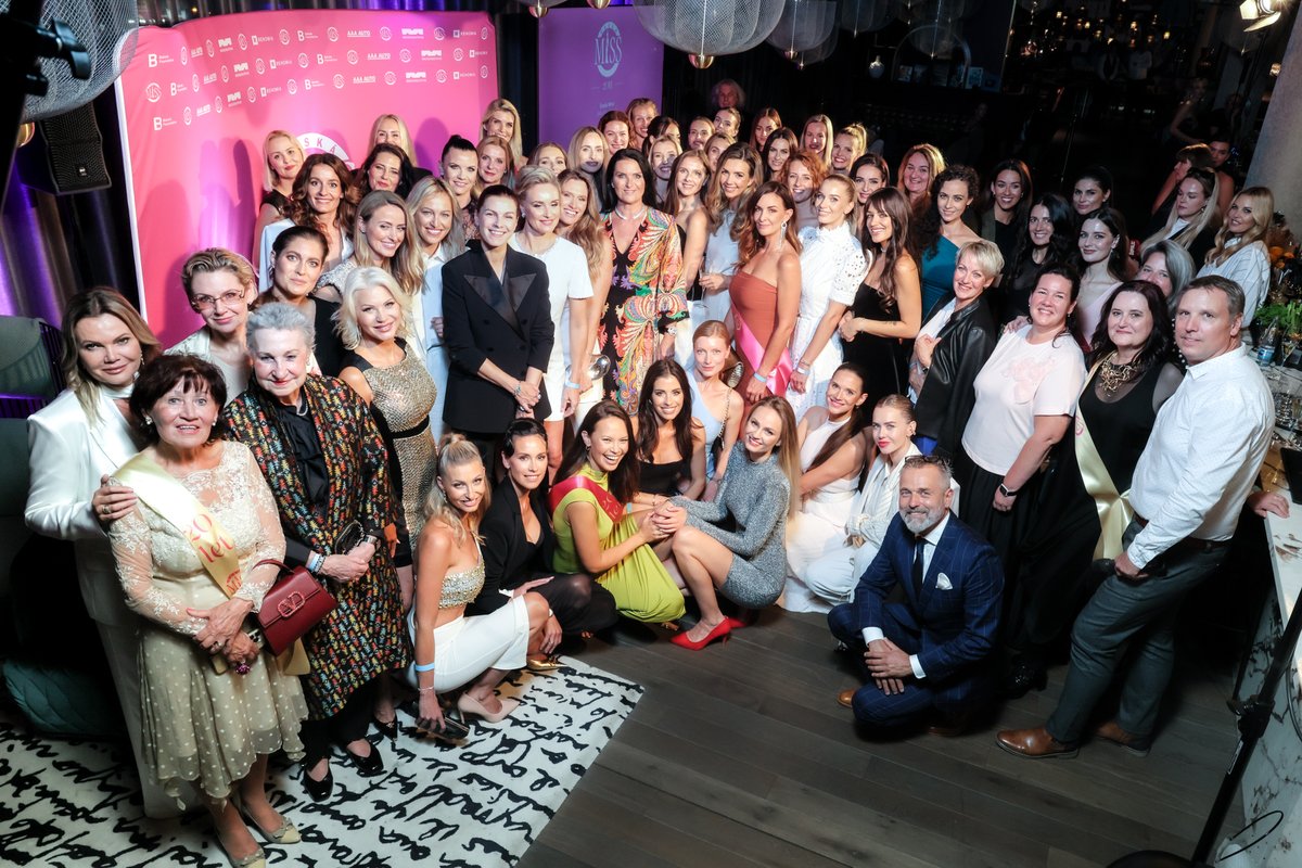 KarolinaTopolova tweet media