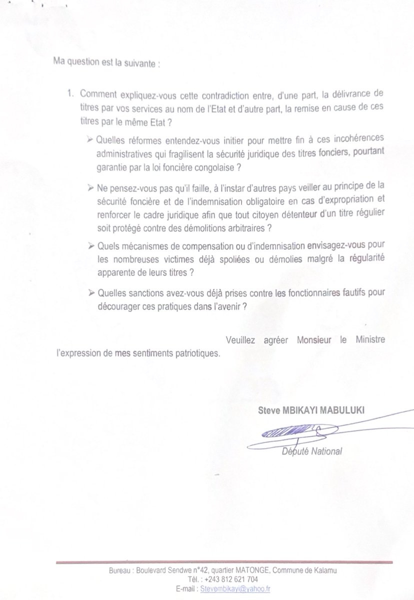 Cartesien243's tweet photo. Démolitions anarchiques à Kinshasa 

Ce jeudi 2 octobre 2025, j’ai déposé au bureau de l’Assemblée nationale une question orale avec débat adressée au ministre des Affaires foncières.

En tant que député national, élu de Kinshasa, je soutiens la démolition des constructions anarchiques afin de remettre de l’ordre dans notre capitale.
Mais, je dénonce la manière anarchique avec laquelle l’ État procède lui-même à ces démolitions.

Nul ne peut se prévaloir de sa propre turpitude.

L’ État délivre des certificats d’enregistrement et des autorisations de bâtir aux paisibles citoyens puis, des années plus tard, détruit les mêmes constructions, sans respecter la procédure légale.

Comme dans d’autres pays, le gouvernement devra prévoir un fond d’indemnisation en faveur des occupants de bonne foi.