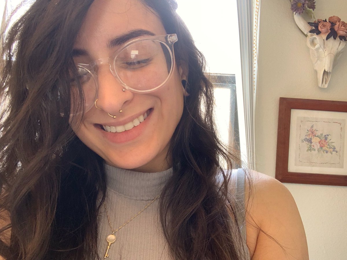 MsBakedTV's tweet image. Been a minute since I’ve posted on here, who’s still around? 🥺💚