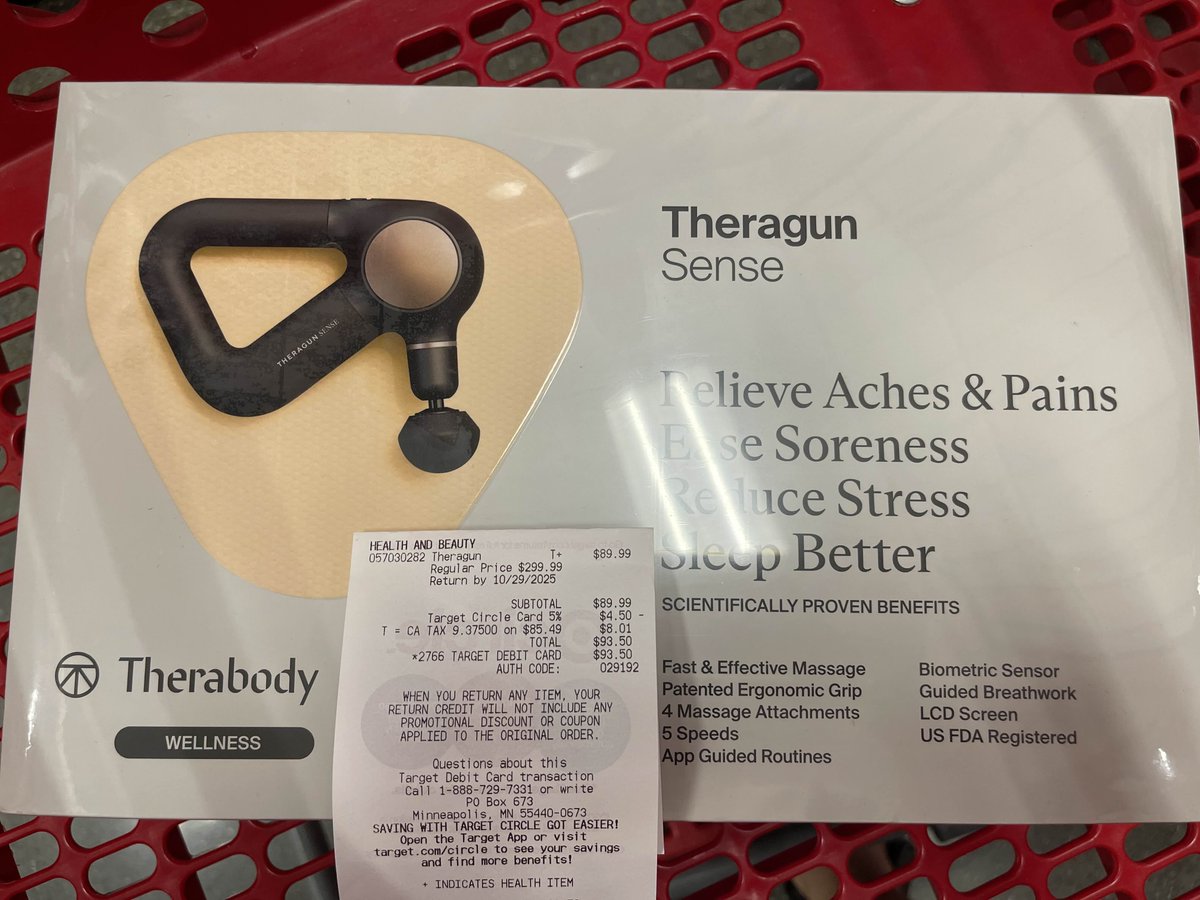 Pricerrors's tweet photo. TARGET INSTORE HIDDEN CLEARANCE 🎯

Select stores have Theraguns marked down to $90 (Orig. $300)

Check stores with "Limited stock" (likely clearance)

Clearance price will NOT show online - must go instore 

https://t.co/ex5iJigxJ1 https://t.co/Xl4e8MYfgG