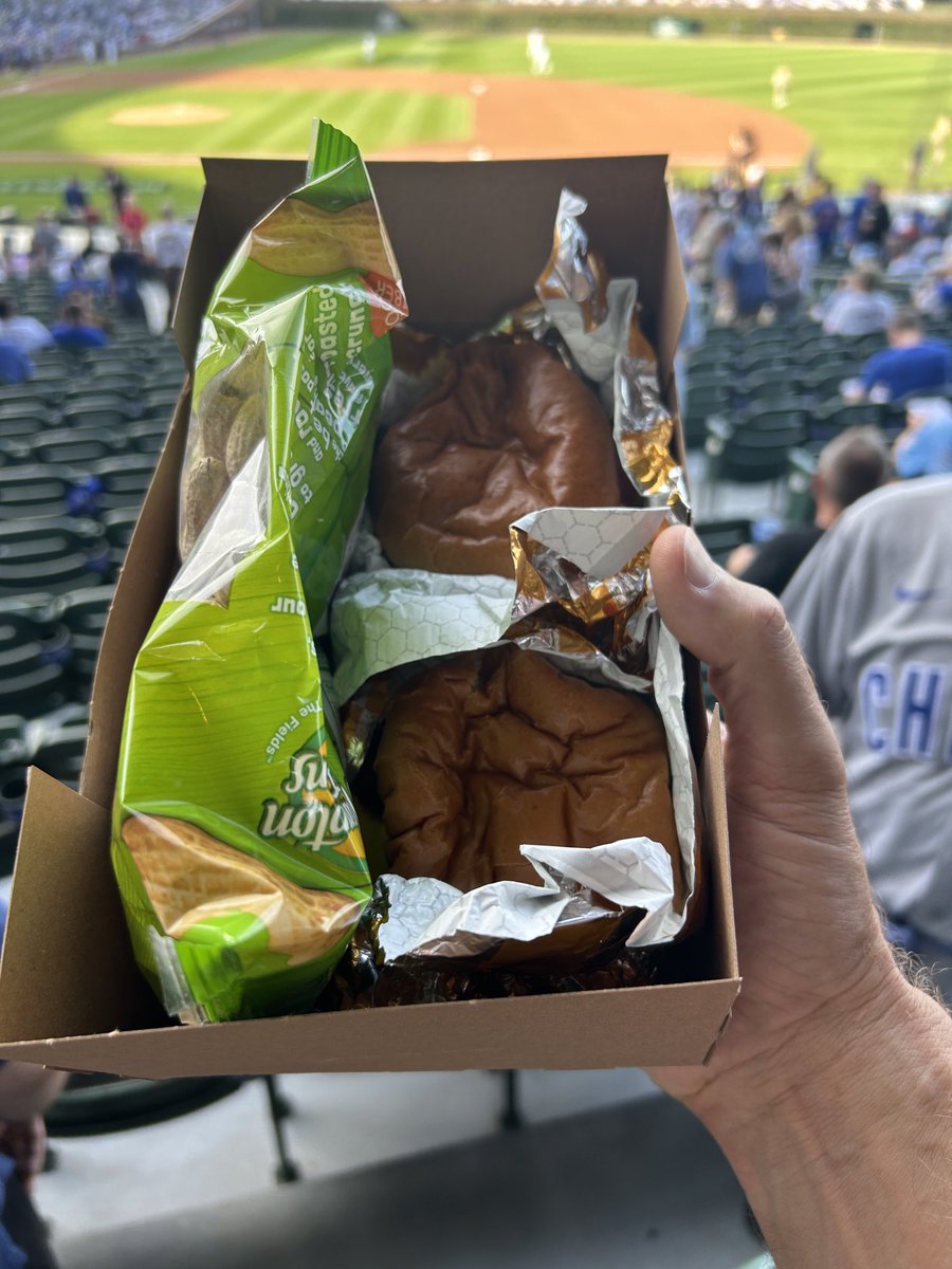 Not that I’m superstitious or anything, but yesterday two cheeseburgers in a bag of peanuts got us a win, so here we go again!🤞🏼⚾️🤞🏼