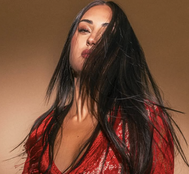 <a href="/albalamerced/">Alba</a>  ha sido seleccionada para mostrar su talento en Uruguay 🌍✈️dentro del programa Interautor Música 2025, organizado por la Fundación SGAE y AGADU 🎶✨
 Una gran oportunidad para compartir su música con nuevas audiencias 💜
fundacionsgae.org/actividad/la-f…