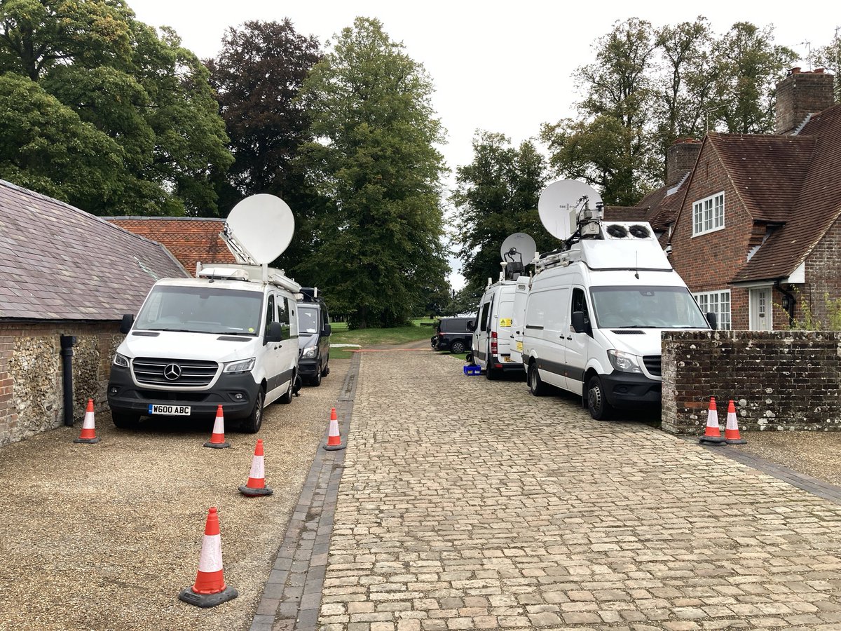 Gary Dell tweet media