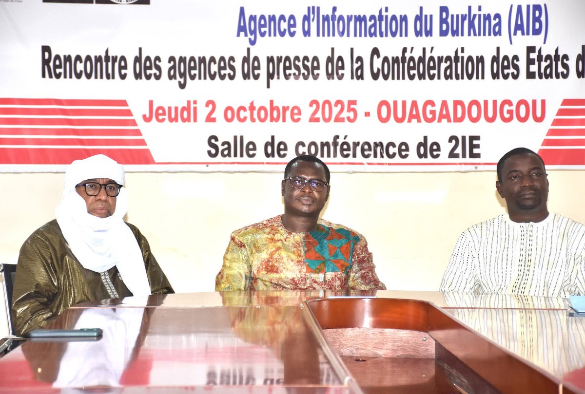 AESinfos's tweet image. #AESinfo | 🇧🇫🇲🇱🇳🇪
L'AES officialise son partenariat médiatique : les agences de presse signent un protocole d'accord stratégique

 Un jalon important pour la Confédération des États du Sahel (AES) a été posé avec la signature, ce jeudi à Ouagadougou, d'un protocole d’accord de…