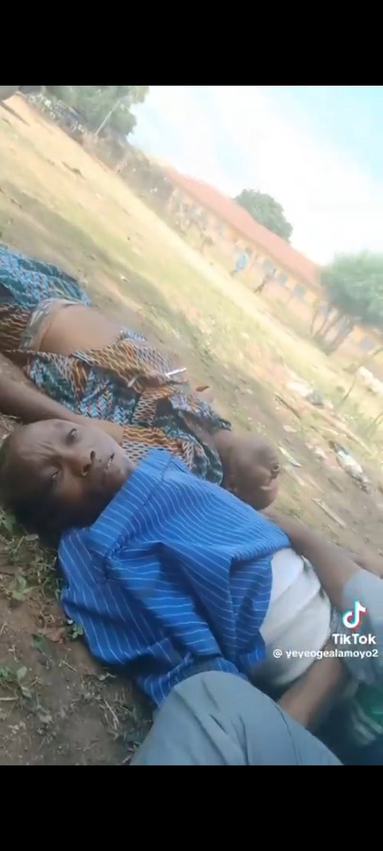 gbengaajiboy's tweet photo. @info_deuth @oluwaloninyo #kwarasouthisbleeding https://t.co/AQoNHaGtrF