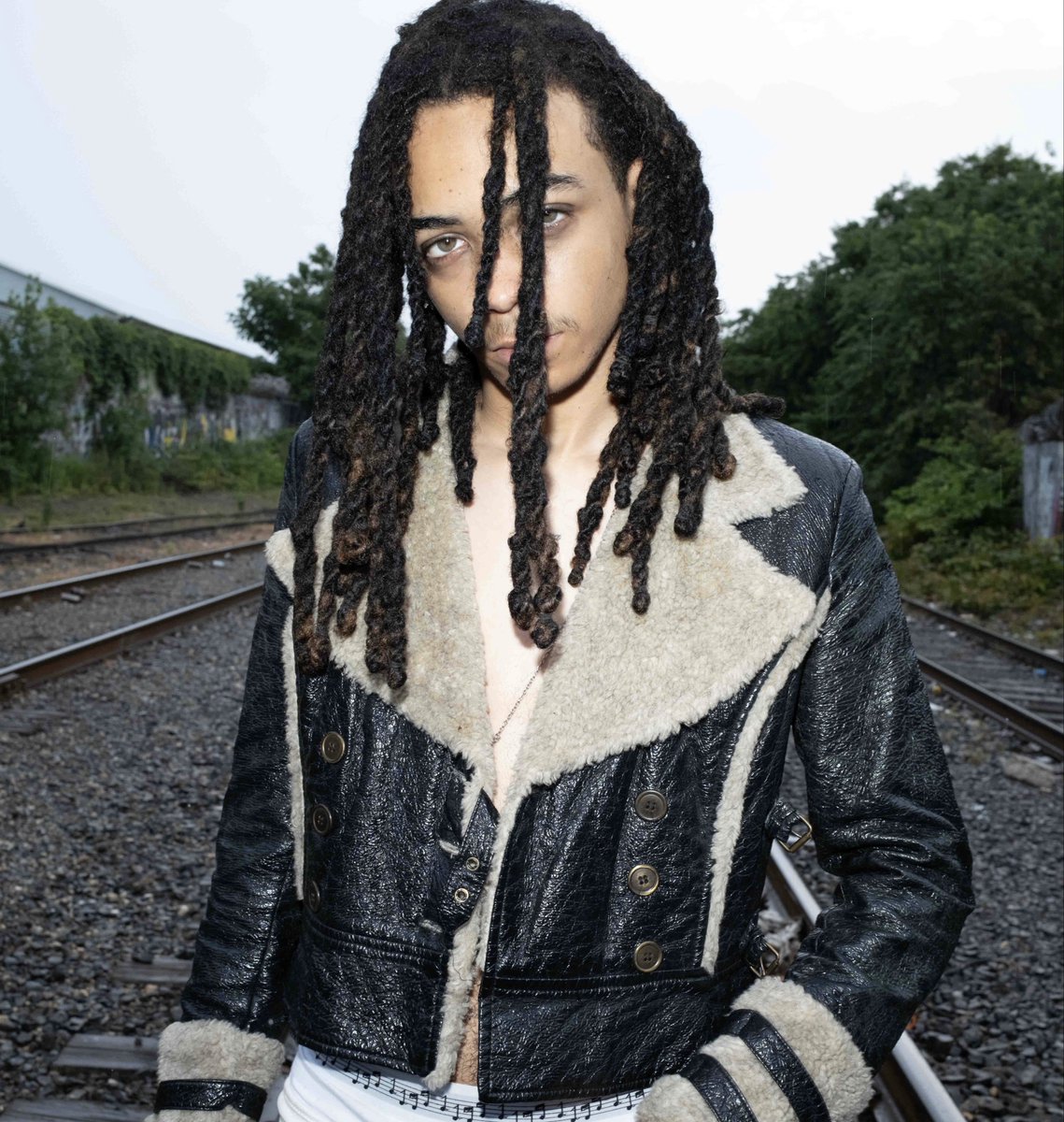 which of these underground artists is the safest aux pick?